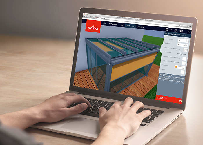 Person nutzt einen Laptop zur Visualisierung einer Überdachung in einem digitalen Design-Tool.